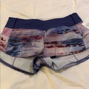 Speed up shorts lululemon
